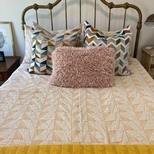 West Elm full size cotton duvet cover with 2 standard shams